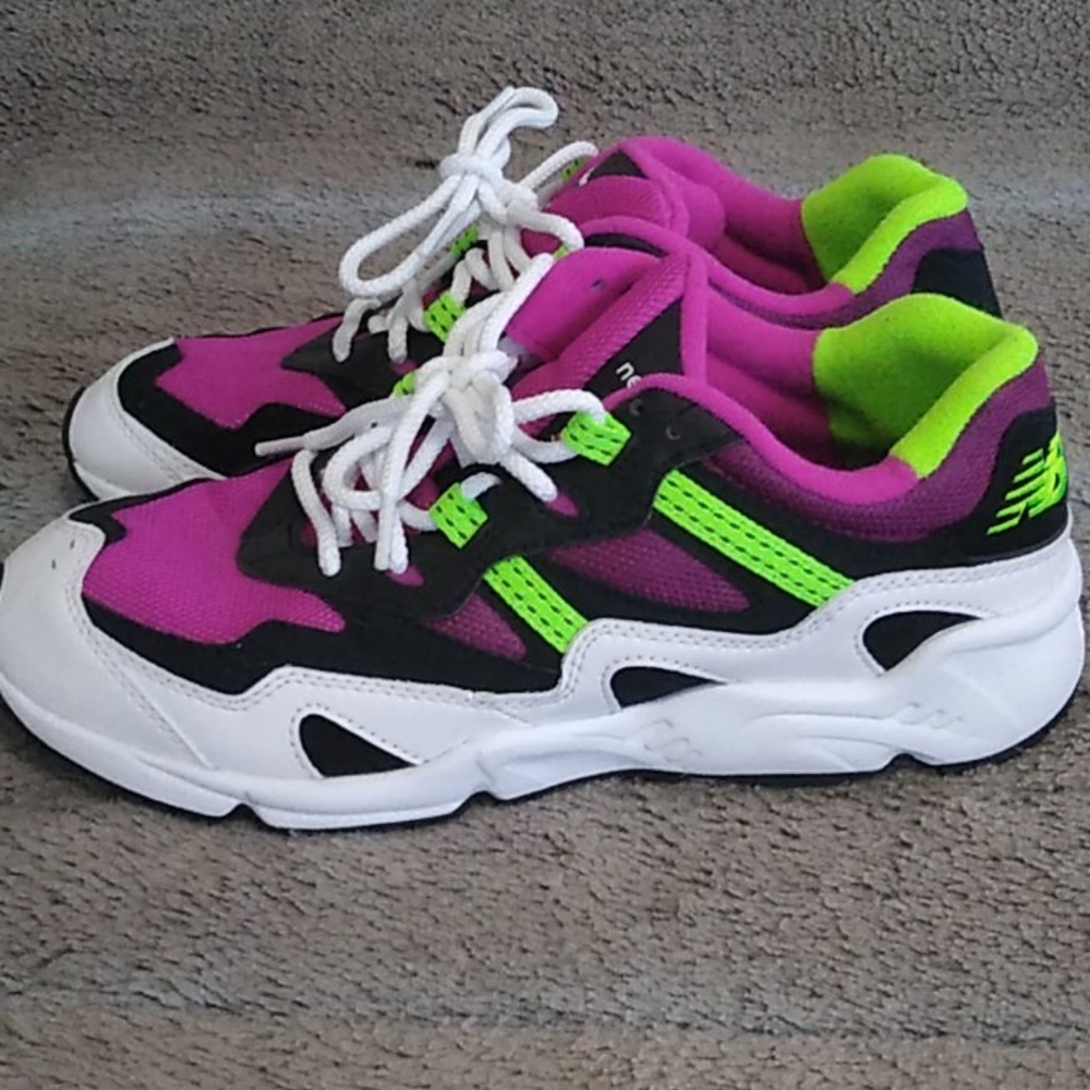 New Balance 850 - Picture 3 of 5